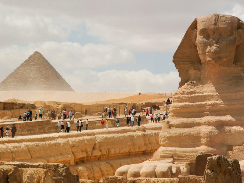 Media coverage of Sphinx and pyramids in Giza, Egypt.